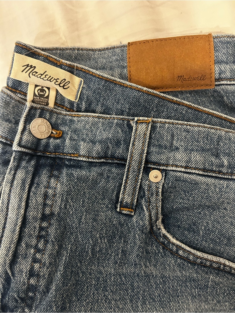 Madewell Mid-Rise Jean - Picture 2 of 4